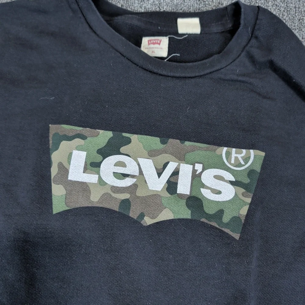 Levi's Streetwear Camo Batwing Logo Sweatshirt Mens XL Black Pullover Crewneck